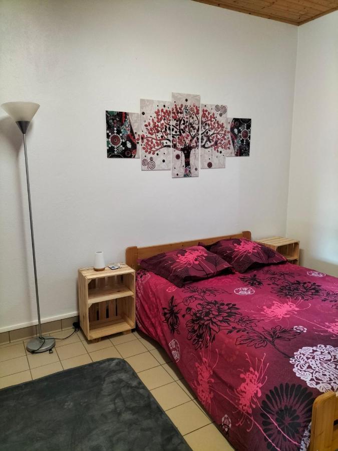 Studio Confortable Proche Des Sites Touristiques Issendolus Zewnętrze zdjęcie